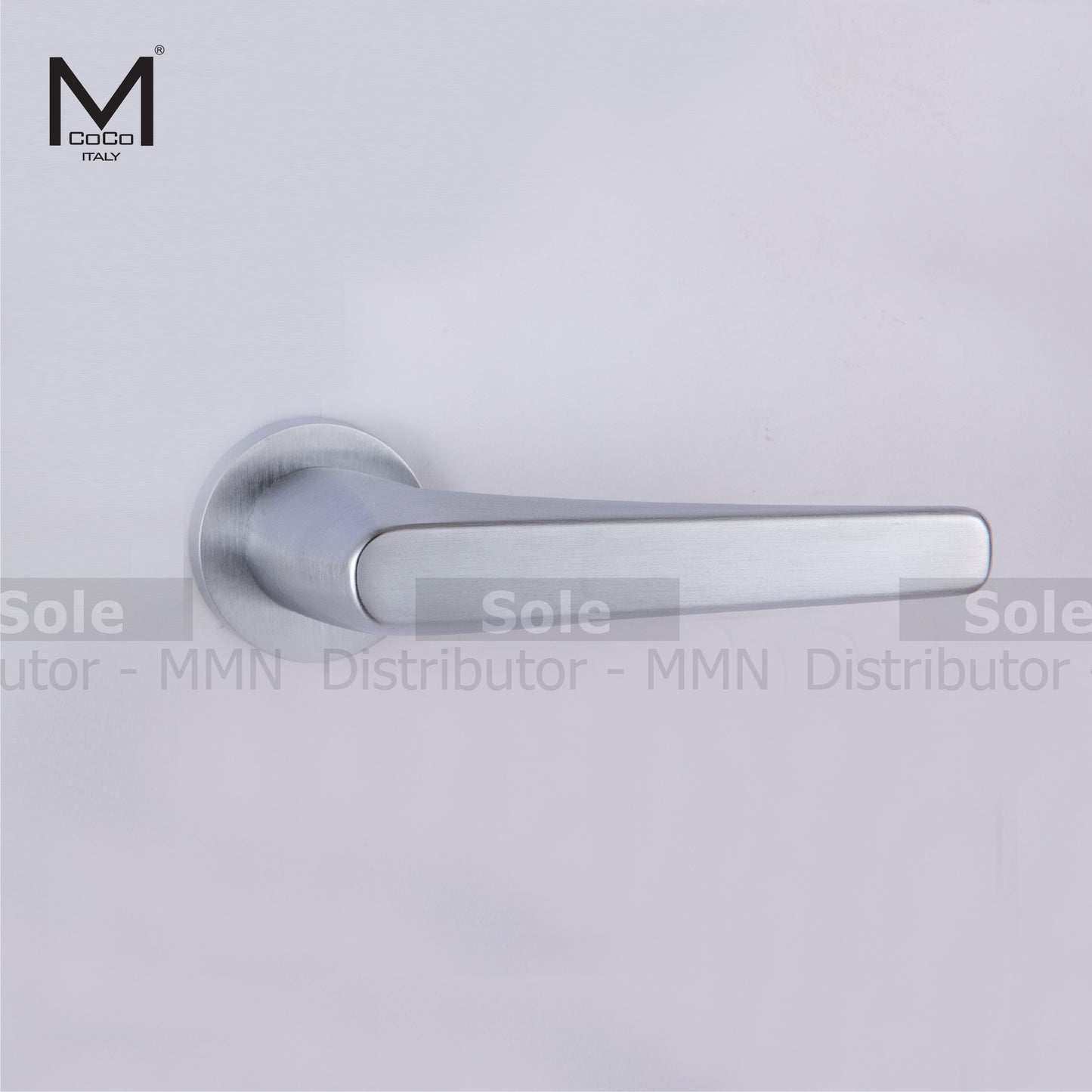 Mcoco Lever Handles With Key Holes, Matt Satin Nickel & Gloss Antique Brass Finish - BF74215