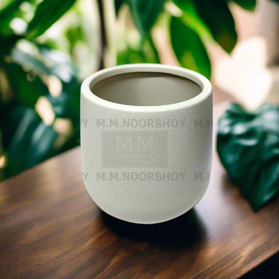 Mcoco Plastic Plant Pot for Indoor and Outdoor Usage Rice White Color - MCO/PP/RW/C23018