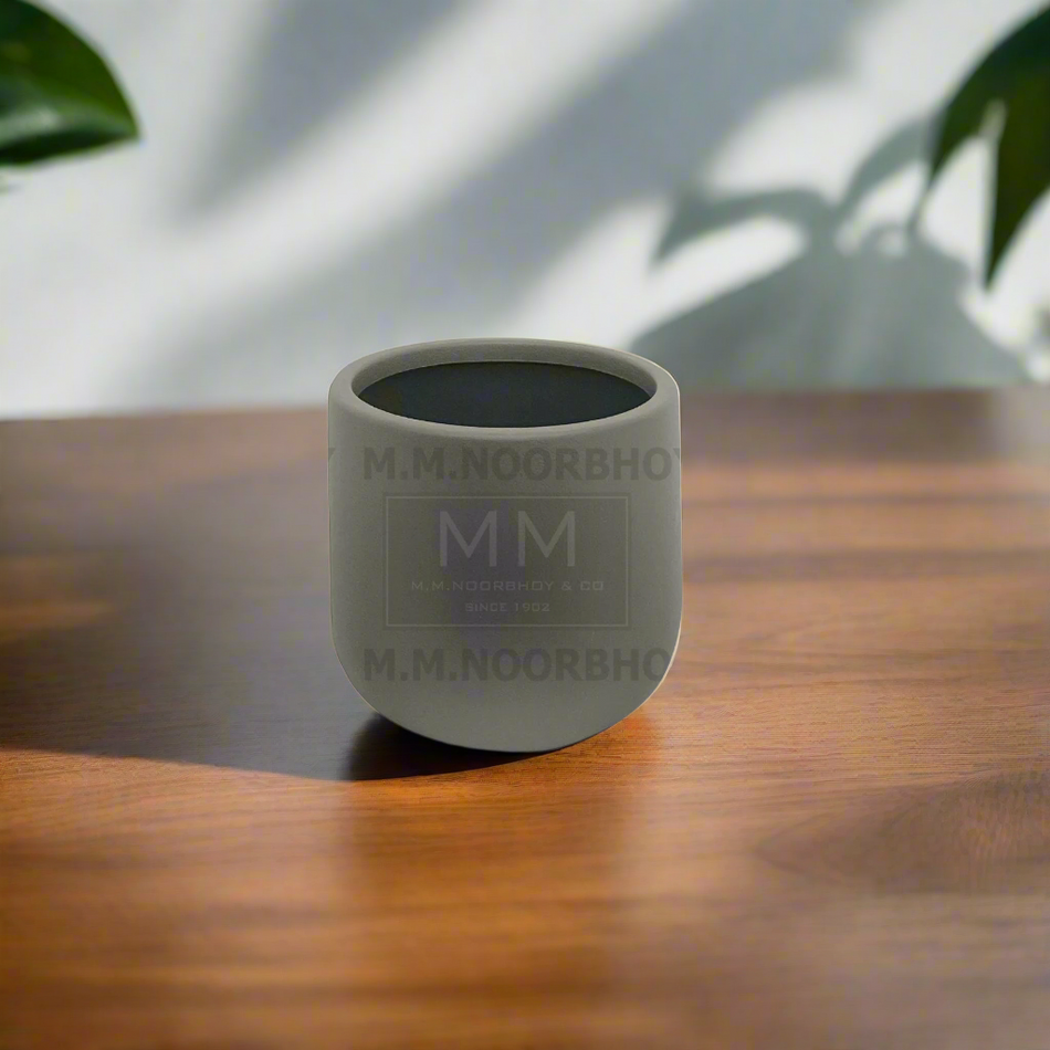 Mcoco Flower Pot Holders for Indoor and Outdoor Use in Dark Grey Color - MCO/PP/DG/C23017